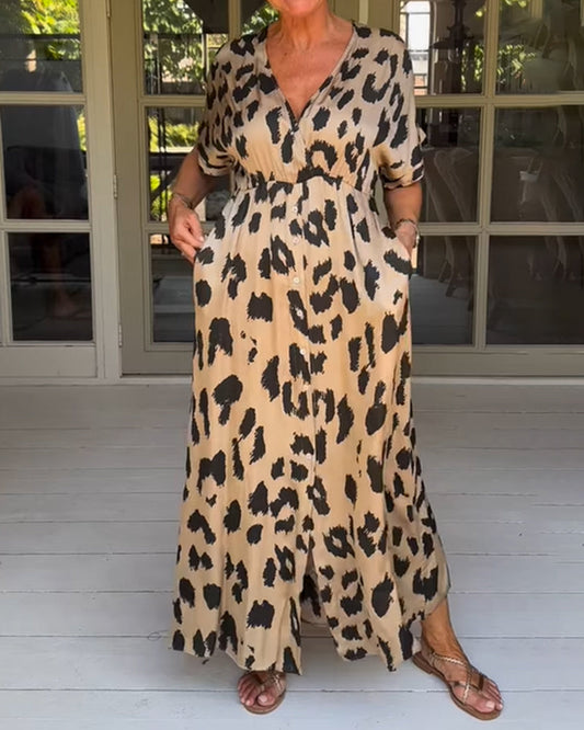 Klara kjole med leopardprint